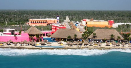 Mahahual Stores